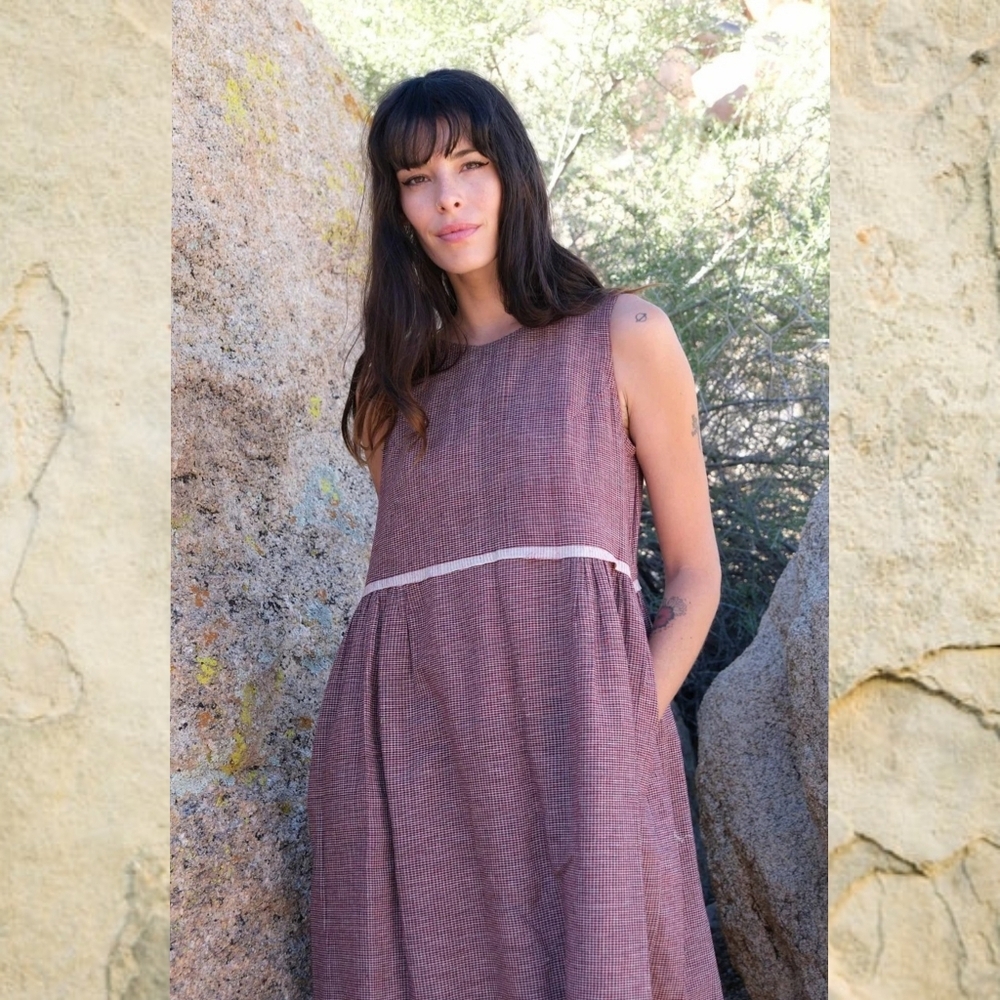 World of Crow Checkered Midi Dress - Picture 3 of 12